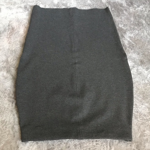 Grey Pencil Skirt - Picture 2 of 4